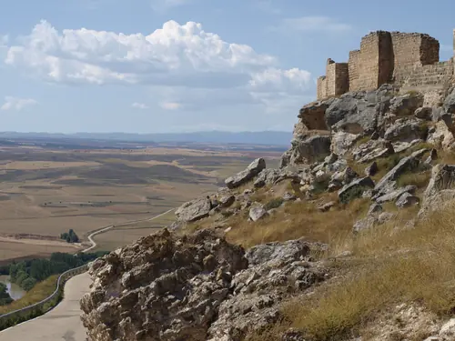 Castillo de Gormaz, ruta de turismo en Soria